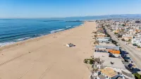 NEW!   Beach Front Coastal Living - Homestays