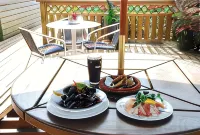 Casey's Hotel - พร้อมอาหารเช้า
