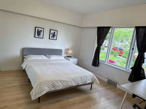 Vancouver Burnaby Villa  36 - 공항 셔틀버스
