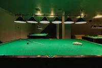 AMAX Park Hotel, Entertainment center "OUT-HALL", Restaurant "Evening Voronezh" - บริการรถรับส่ง