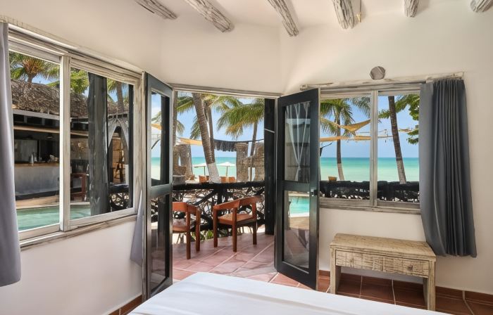 Holbox Dream Beachfront Hotel