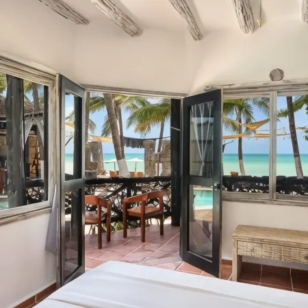 Holbox Dream Beachfront Hotel