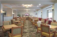 智選假日套房蒙特雷Aeropuerto飯店 - 早餐