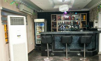 Platinum Inn Gee Hotel Surulere