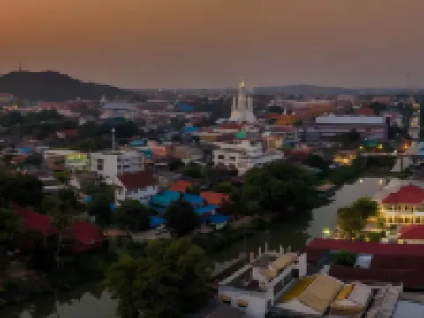 วิลล่าขุนวิเชียรพานิช โรงแรมในอำเภอเมืองเพชรบุรี