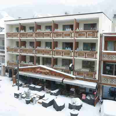 Hotel Olympic - Montana Center Hotel Exterior