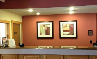 The Best Inn & Suites