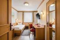 Hotel Bayrischer Löwe Hotels in Kunzing