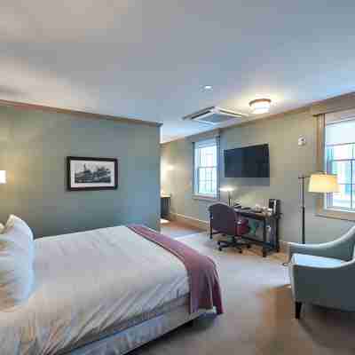 The Groton Inn Rooms