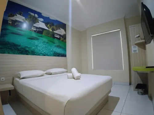 Pama Hostel Hotels in Pagerwojo