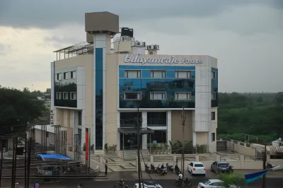 Hotel Udayanraje Palace Hotels near Meherabad