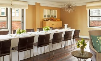 Gardens Suites Hotel by Affinia
