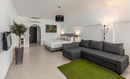Estudios Salinas - Fuseta - Housity