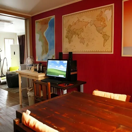 Birdsnest Hostel Hongdae Foreigner Only Отели рядом с достопримечательностью «Музей Trick Eye»