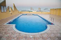 Skylark Hotel Apartments Al Barsha - Condos