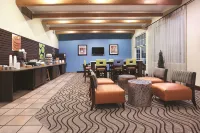 La Quinta Inn & Suites by Wyndham Santa Rosa