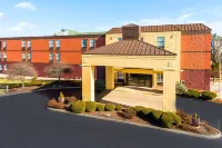 Baymont Inn & Suites by Wyndham Lafayette / Purdue Area