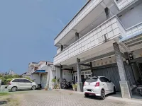 OYO 93325 Bagus Jaya Syariah Hotels in Muara Fajar