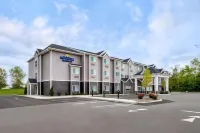 Microtel Inn & Suites by Wyndham Farmington Hotels in Canandaigua