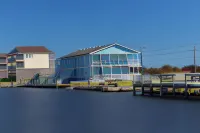 Fin 'n Feather Waterside Inn by Kees Vacations Hotels in Wanchese