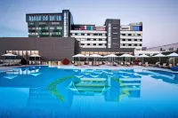 Emerald Hotel - 5-Star