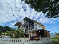 Homestay Syariah Callista Bantaeng Mitra RedDoorz Hotels in Bantaeng
