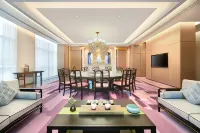 Crowne Plaza DALIAN XINGHAI by IHG