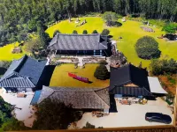 Gangjin Dahyang Sochuk Bed and Breakfast Hotels in Gangjin-gun