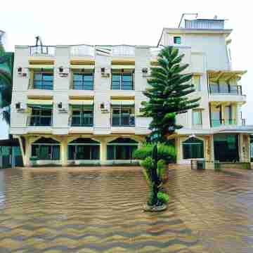Reveniir Resort Lonavala Hotel Exterior