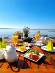 Strandhotel Seenelke Hotels in Tossens