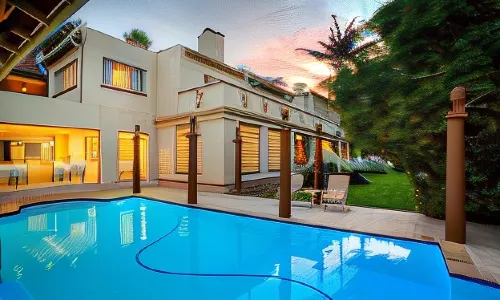 10 2nd Avenue Houghton Estate by Dream Resorts