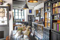 La BELLÊME Bleue Hotels in Nogent-le-Rotrou