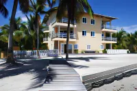 Kevin Kondos Hotels in Tierra Oscura