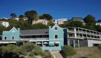 Chapmans Peak Beach Hotel