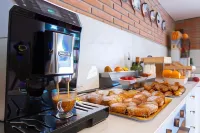 Antonio's House Hotel di Sant Pere de Ribes