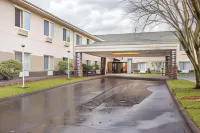 Comfort Suites Near Vancouver Mall Hotel di Clark County
