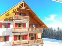 Pohorje Village Wellbeing Resort - Forest Hotel Videc Hotel di Spodnja Loznica