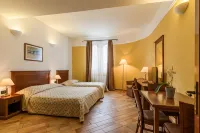 Villa Lavandula with Heated Swimming Pool
