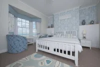 The Boathouse Hotels in Ryde