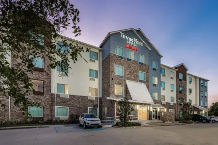 TownePlace Suites New Orleans Harvey/West Bank Отели в г. Жан Лафитт