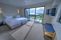 Diamond Island Resort, Restaurant & Bar and Penguin Show - Wifi