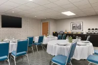Four Points by Sheraton Raleigh Arena Hotels in Meredith