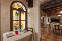 Locanda Al Centrale Hotels in der Nähe von Paradiso Ranch