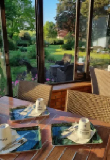 โรงแรมเคียร์ยัด อังกูลีม นอร์ด ชัมป์นีย์ - โฮเต็ล & เรซิเดนซ์