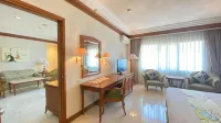 Kusuma Sahid Prince Hotel Solo - Parvekkeita