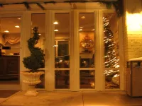 Kirkwood Inn Hotels in Mason