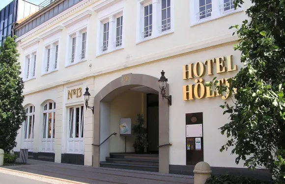 霍爾野艾克森特酒店