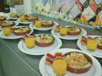 Hotel Fonda Neus فنادق في Sant Llorenc d'Hortons