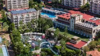 Club Paradiso Hotel & Resort Hotel di Mahmutlar