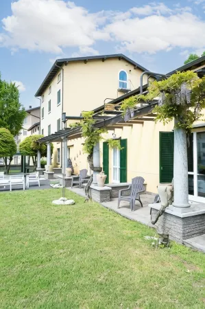 La Casa del Mulino Отели рядом с достопримечательностью «Viale Dei Cipressi»